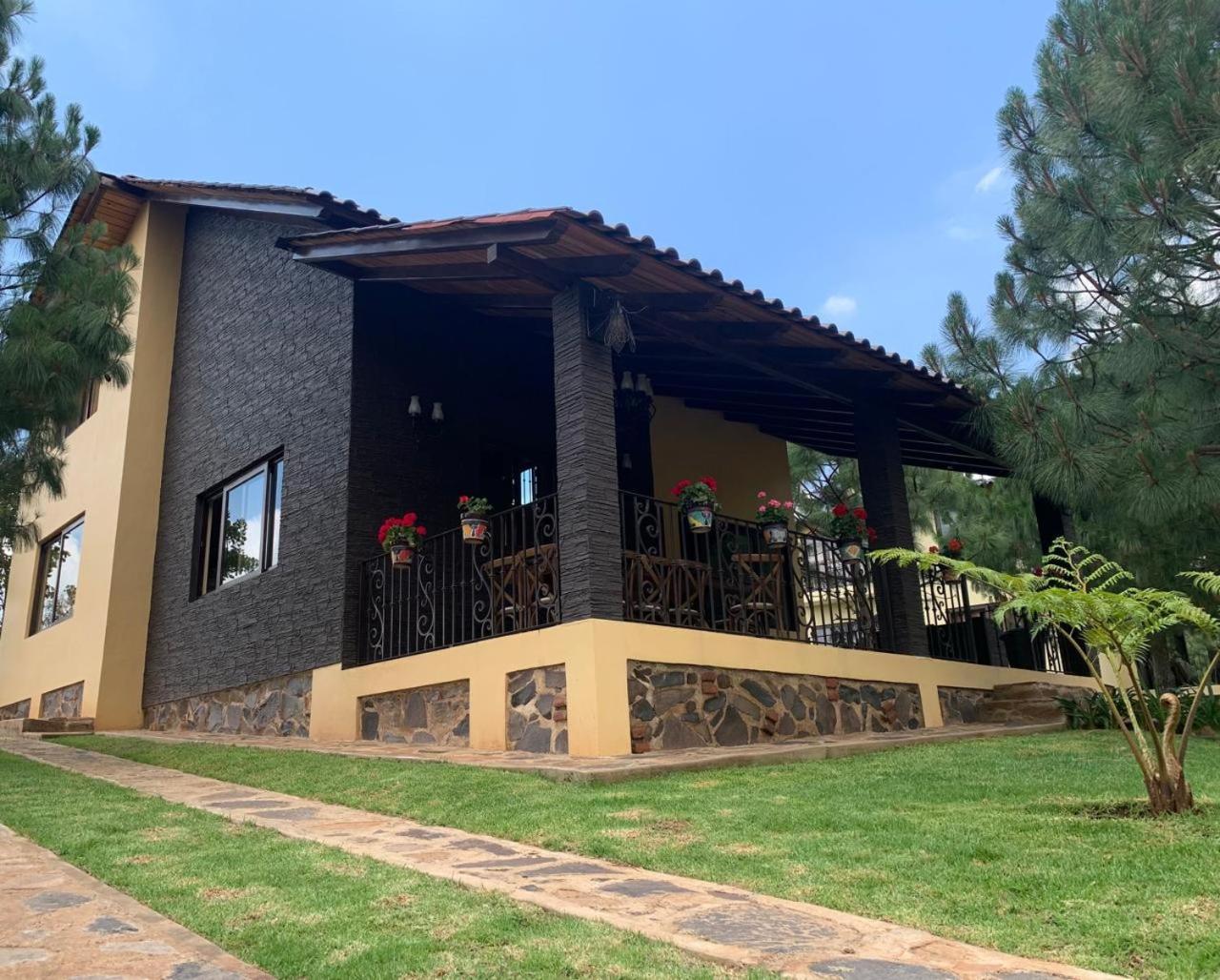 Cabana No.4 Puerta Del Bosque Mazamitla. Exterior foto